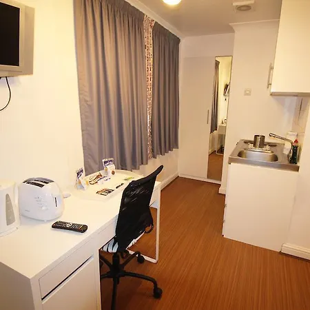 Flexistay Tulsi Hotel 3*