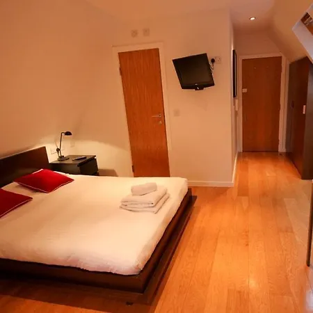 St House Serviced By Concept Apartment London