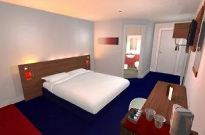 Travelodge Southwark Hotel