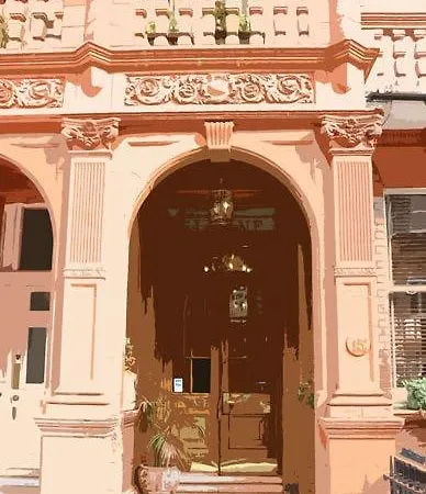 The Sloane Club Отель