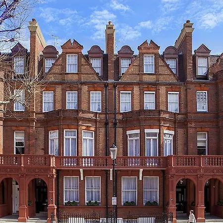 The Sloane Club 4*