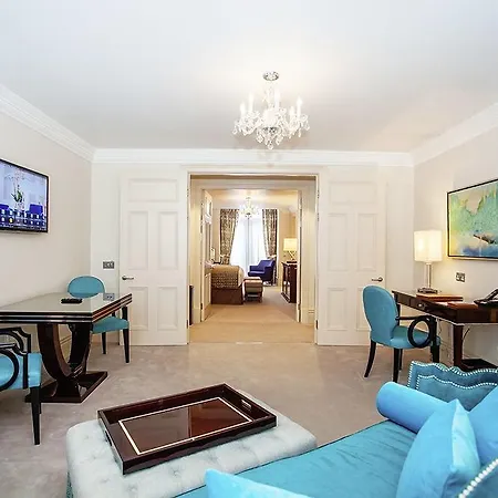 The Sloane Club 4*