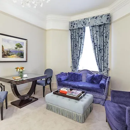 The Sloane Club 4*