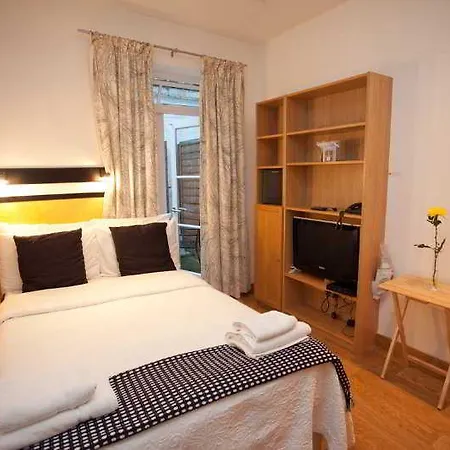 Studios2let Apartment *