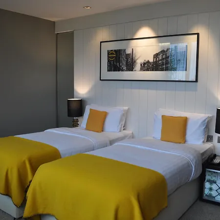 Clayton Chiswick Hotel 4*