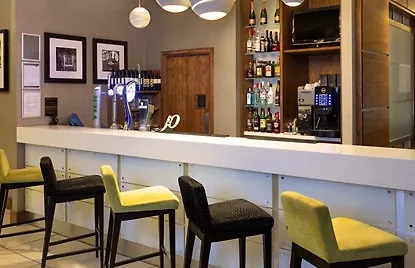 希尔顿汉普顿伦敦克罗伊登酒店 4* 克罗伊登