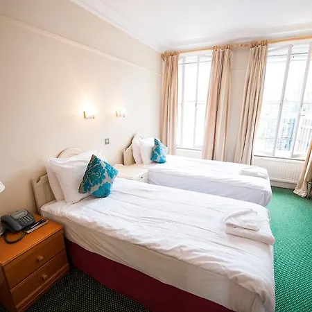 Knightsbridge Hotel 4*