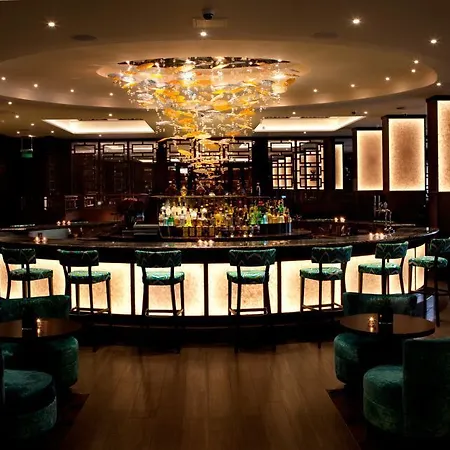Radisson Blu Hotel, London Heathrow Szálloda 4*