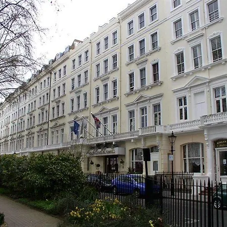 Hotel Norfolk Plaza 3*