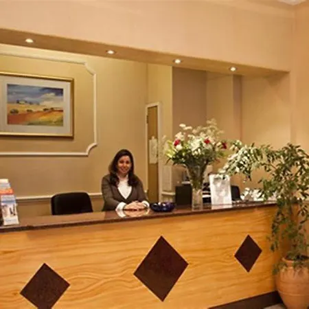 Hotell Avon 2*