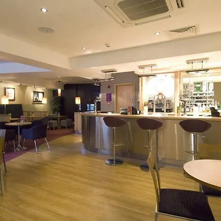 Hotel Premier Victoria 3*