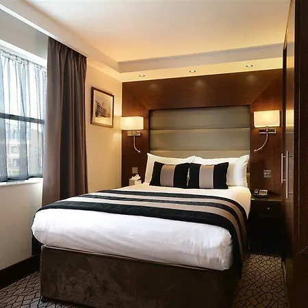 Hotel Park Grand Kensington