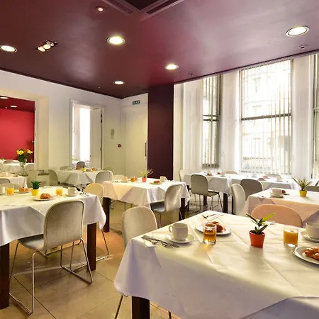 Hotel Avni Kensington 3*