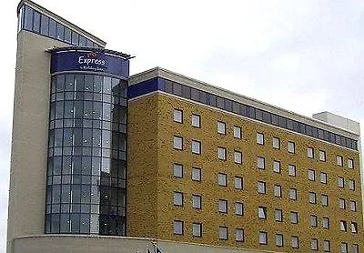 Holiday Express - Newbury Park, An Ihg Hotel London