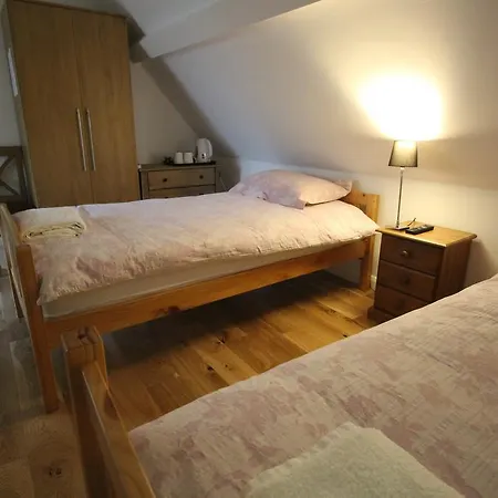 Guest house Hazel 3*