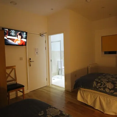 Guest house Hazel 3*