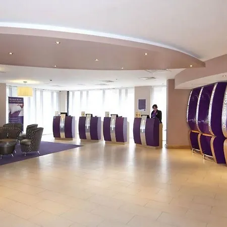 Hotel Premier London Heathrow Terminal 5
