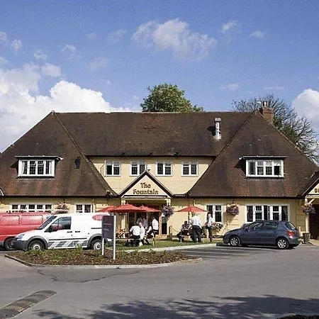 Premier London East 3* Twickenham