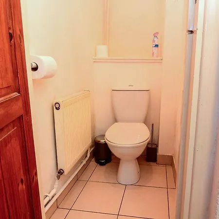 Wharf - Vintage Central 3*