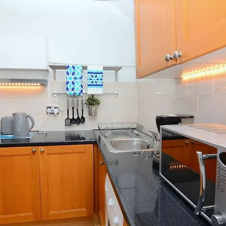 Wharf - Vintage Central 3* London
