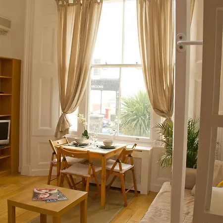 Apartment Irwin At Notting Hill London