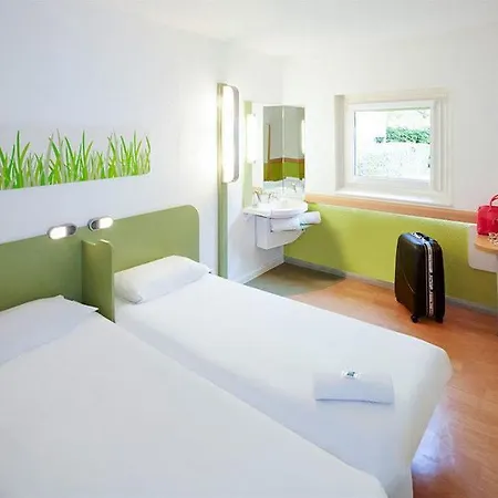 Formule 1 Barking Hotel 3*