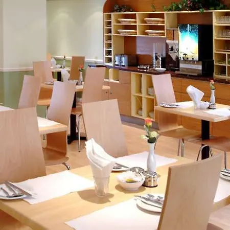 Continental Kensington 3* Londýn