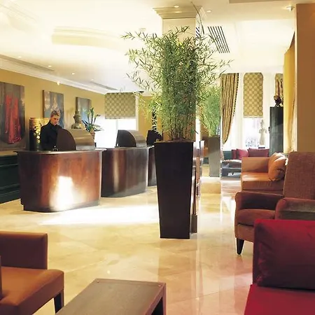 Radisson Blu Hotel, Tottenham Court Road - Formerly Kenilworth Hotel 4*