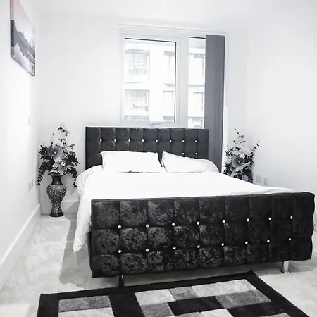 Royal Arsenal Apartment