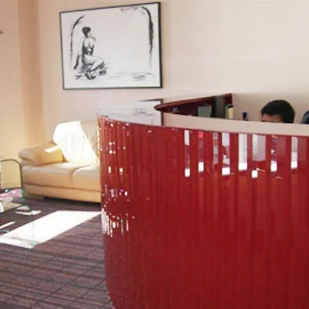 Hotel Avni Kensington 3*