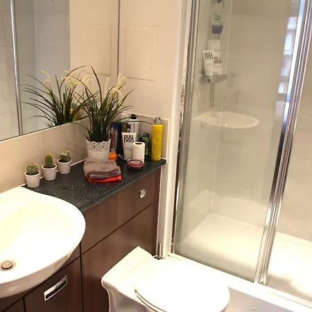 Apartment Simmonds House, Great West Quarter Brentford