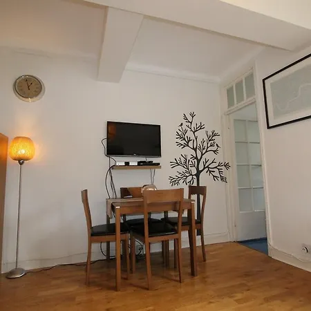 Cosy - Oxford Street - Hyde Park *