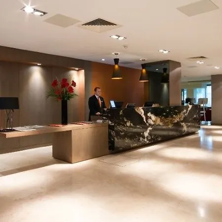 Clayton Chiswick Hotel