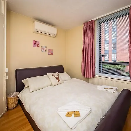 Lse Rosebery Hall London