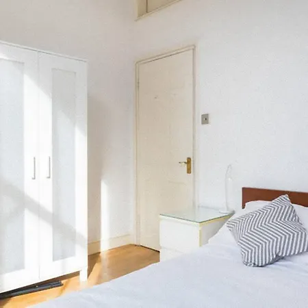Apartment Maida Vale 92
