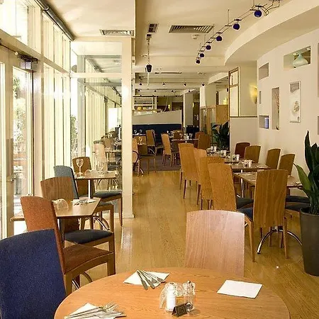 Premier King's Cross 3*