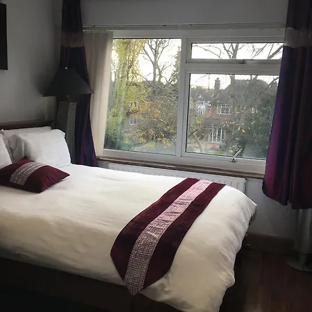 Monro Residency Guest house Barnet