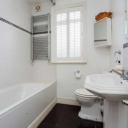 Holiday home Veeve - Homely Hammersmith London