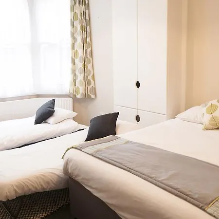 United And Hotel 4*