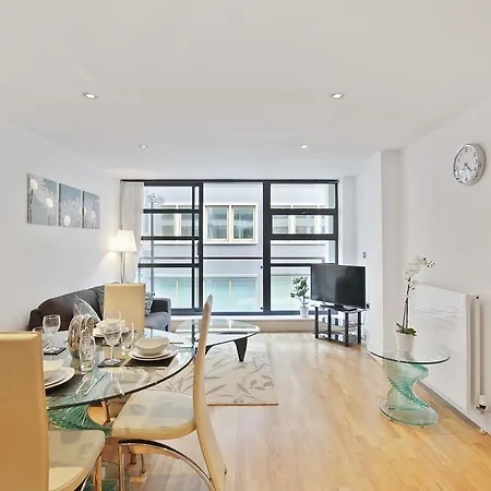 Citadel St Lukes Apartment *