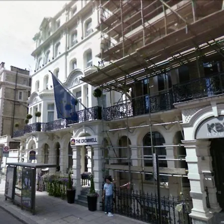 Ibis Styles Gloucester Road Hotel