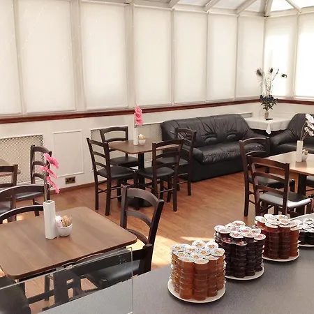 伦敦洲际酒店 酒店 2*