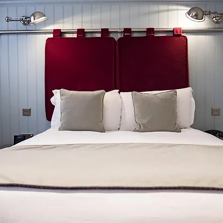 The Chamberlain Hotel 4*