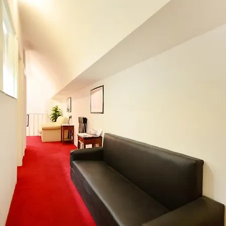 Hotel Marisa 2*