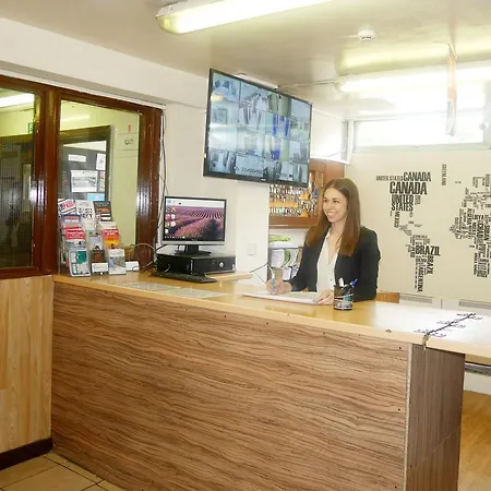 Kensal Backpackers 2 * London