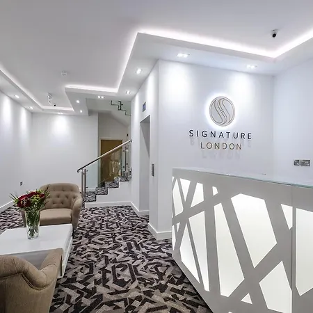 Signature London Hotel