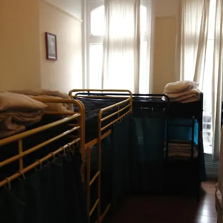 Vandrarhem Travel Joy Hostels *