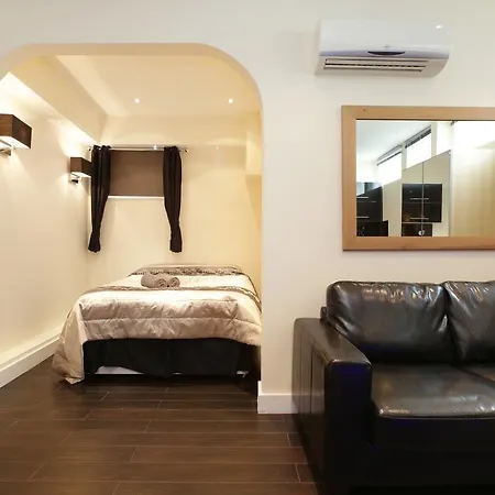 Cumberland Apartment
