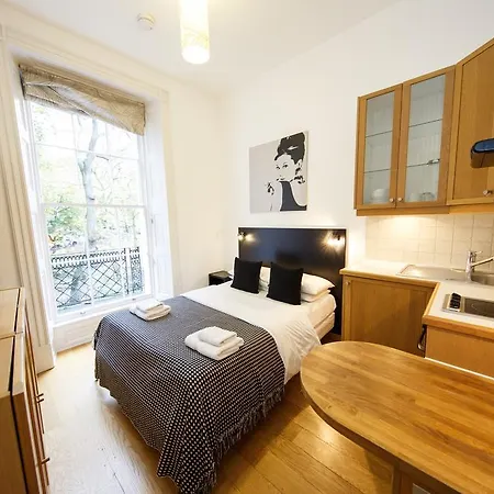 Studios2let Apartment *