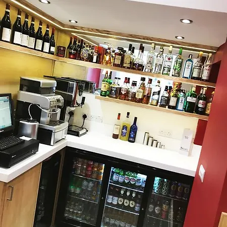 Gidea Park 3* Romford